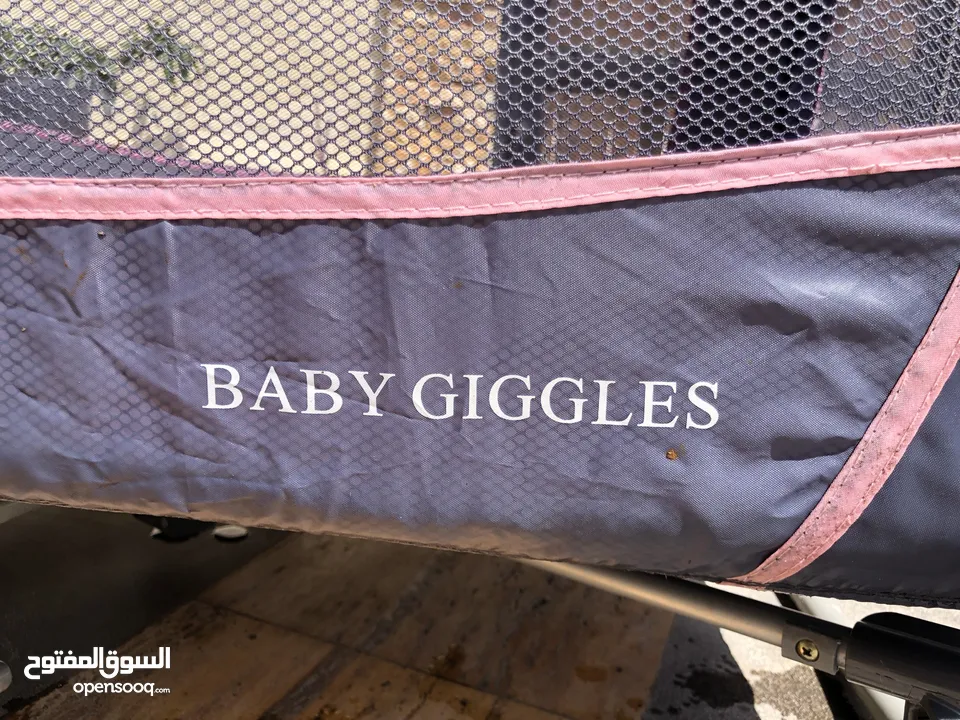 سرير أطفال/ تخت ماركة GIGGLES