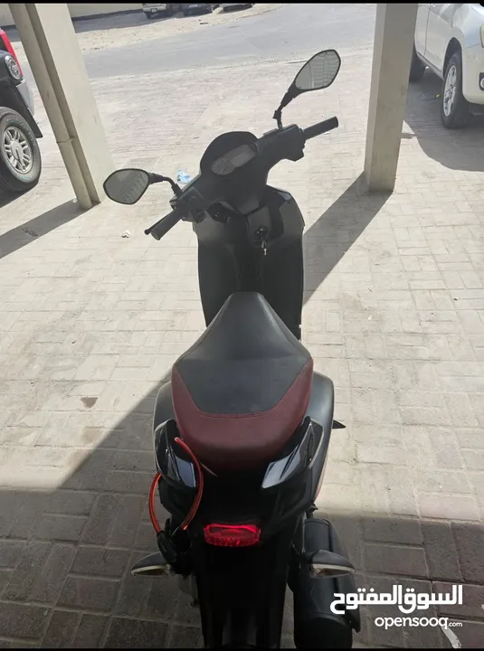 سكوتر ابريليا ( ايطالي) موديل2022 Scooter aprilia (Italian) model 2022