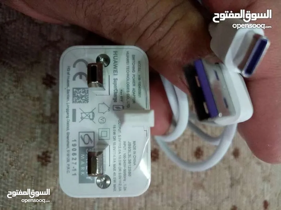 هواي 40w و 22.5 w ماكس تايب سي  سوبر جارج اصلي جديد بالغلاف خلع جهاز لم يستخدم