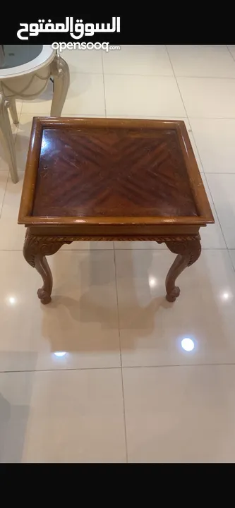 للبيع مجموعة طاولات