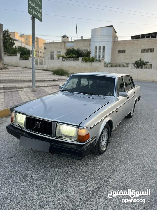 فولفو 240 بحالة جيدة