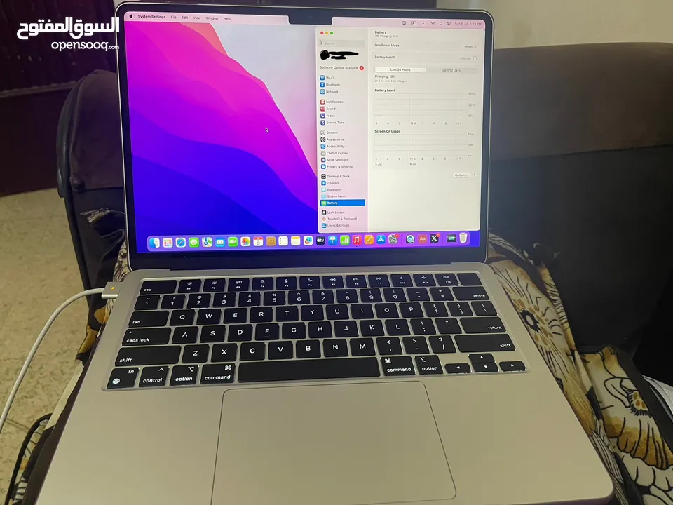 Macbook air m2 used for 2 weeks like new 100% battery health