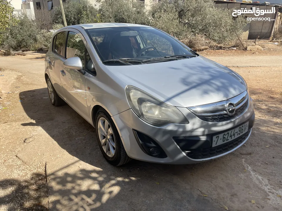 اوبل كورسا 2015