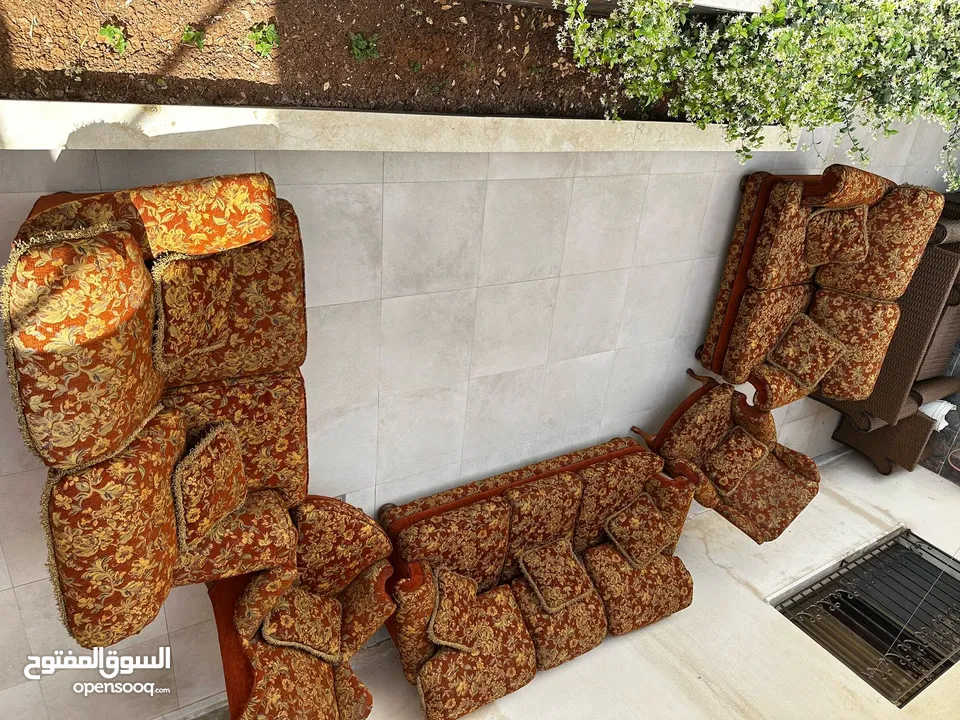 طقم كنب غرفة ضيوف بسعر مغري