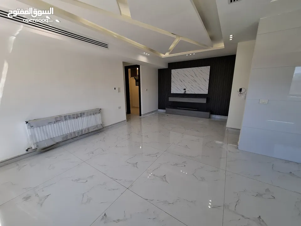 Unfurnished apartment for sale  ( Property 42536 )-174787300