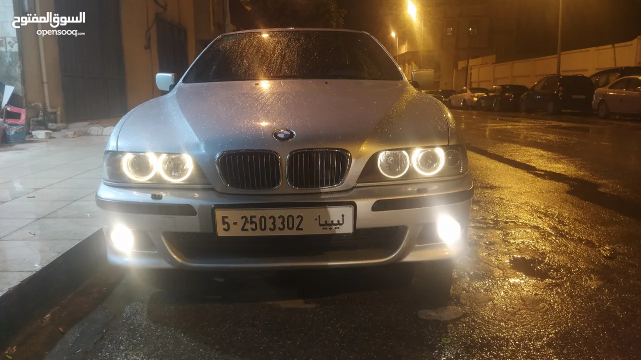 BMW540 4,4