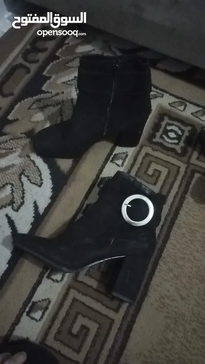 احذية كعب شبه جديداحذية كعب شبه جديداحذية كعب شبه جديد