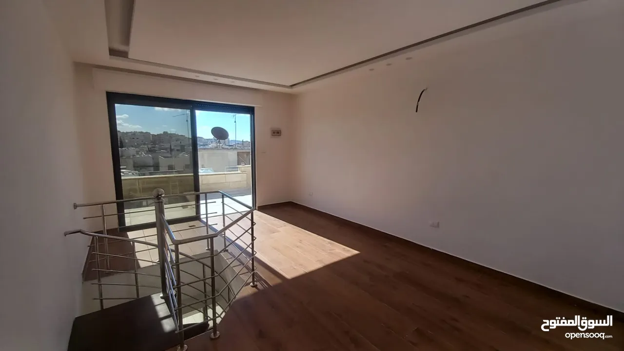 شقة غير مفروشة للايجار في دير غبار ( Property 40370 )-175115521