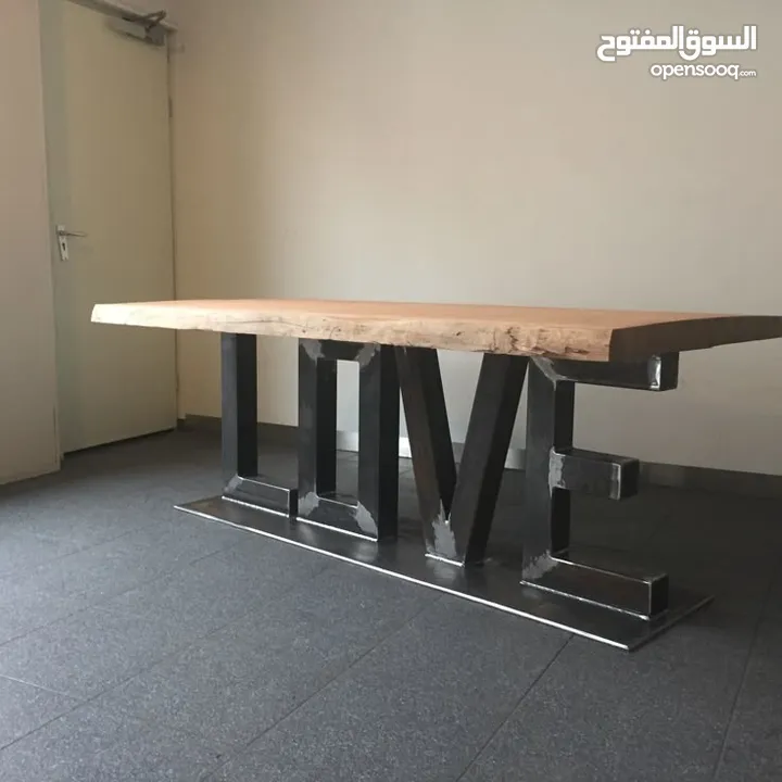 اثاث معدني