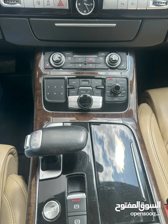 AUDI A8 4200CC  وارد وصيانة الوكالة