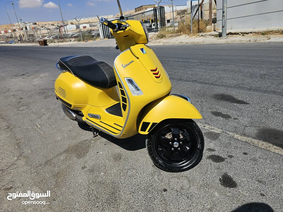 فيسبا GTS SUPER 2018 300cc  كفاله سنه بسعر مغري