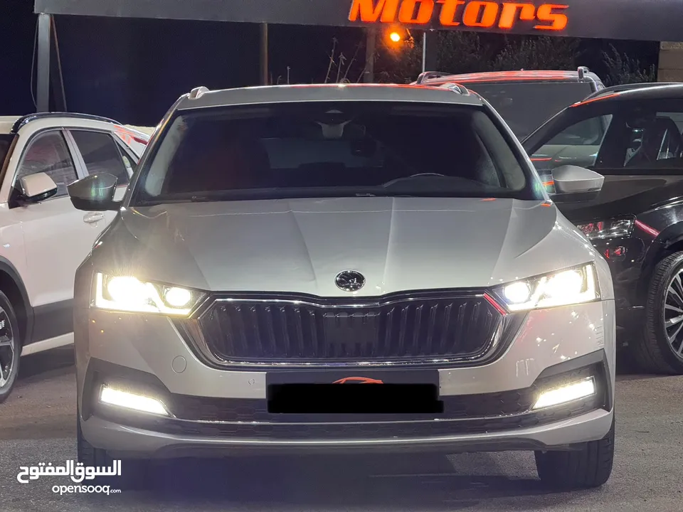 سكودا اوكتافيا ستيشن A8 2021 عداد قليل و فحص نخب ، بحالة الوكالة ، إضافات كاملة، و بسعر آلعرض