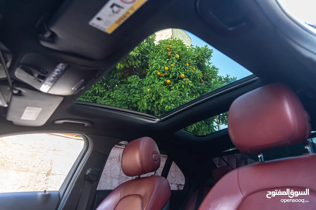 Mercedes C200 Amg kit 2015 مميزة جدا،  وارد و بحالة الوكالة