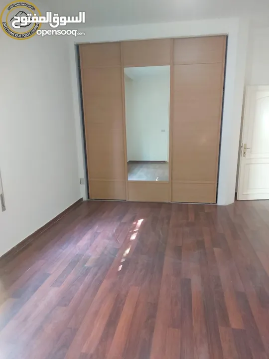 شقة أرضية مميزة للبيع في دير غبار  - قرب جونيا 300م مع حديقة وترسات 350م بسعر مغري