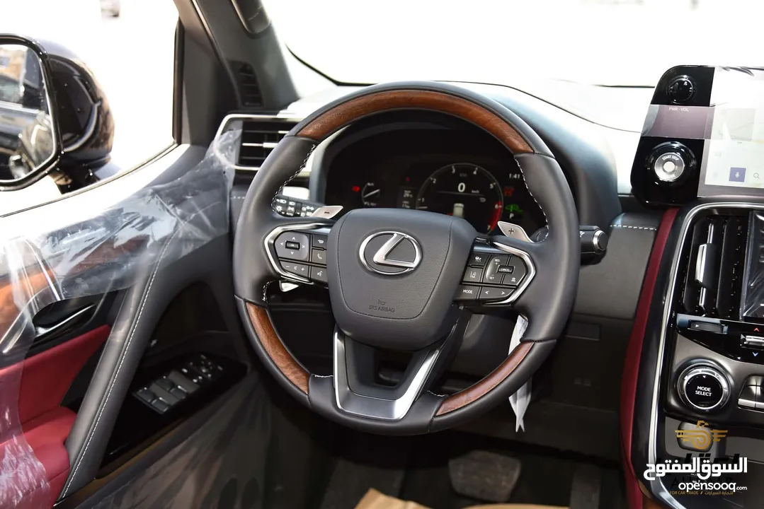 لكزس LX600 2024 وارد الوكيل عداد زيرو فاخرة لون اسود مميز
