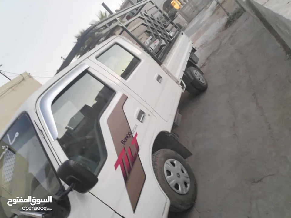 كيا بنكو 2002