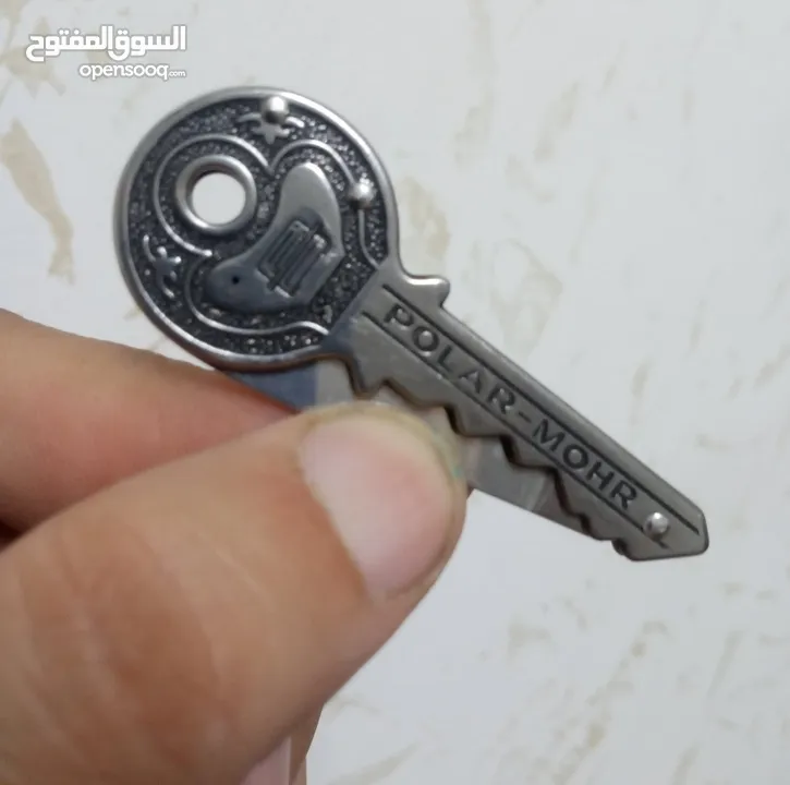 معدات وعدد