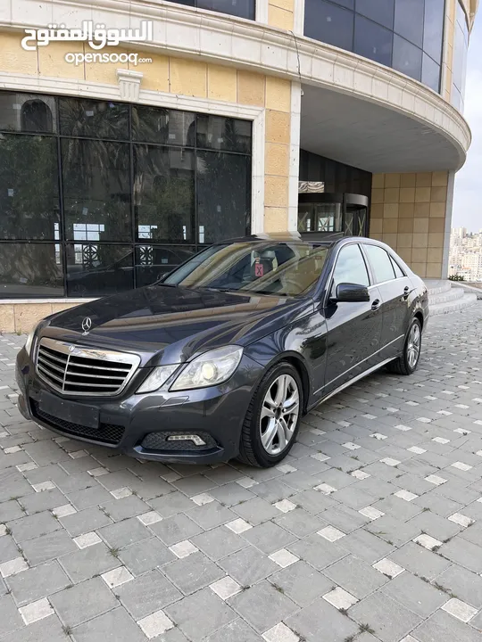 مرسيدس e200 للبيع