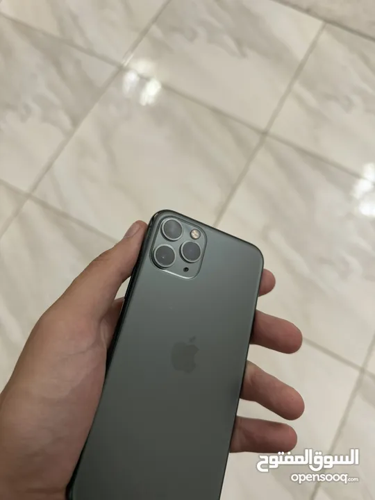 iPhone 11 pro 64g نضيف