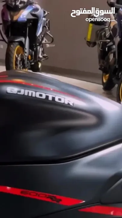 للبيع فقط QJ MOTOR SRK 600RR 2023 بحالة الوكالة