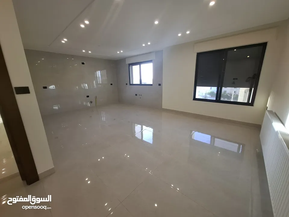 Unfurnished apartment for sale ( Property 42552 )-174787297