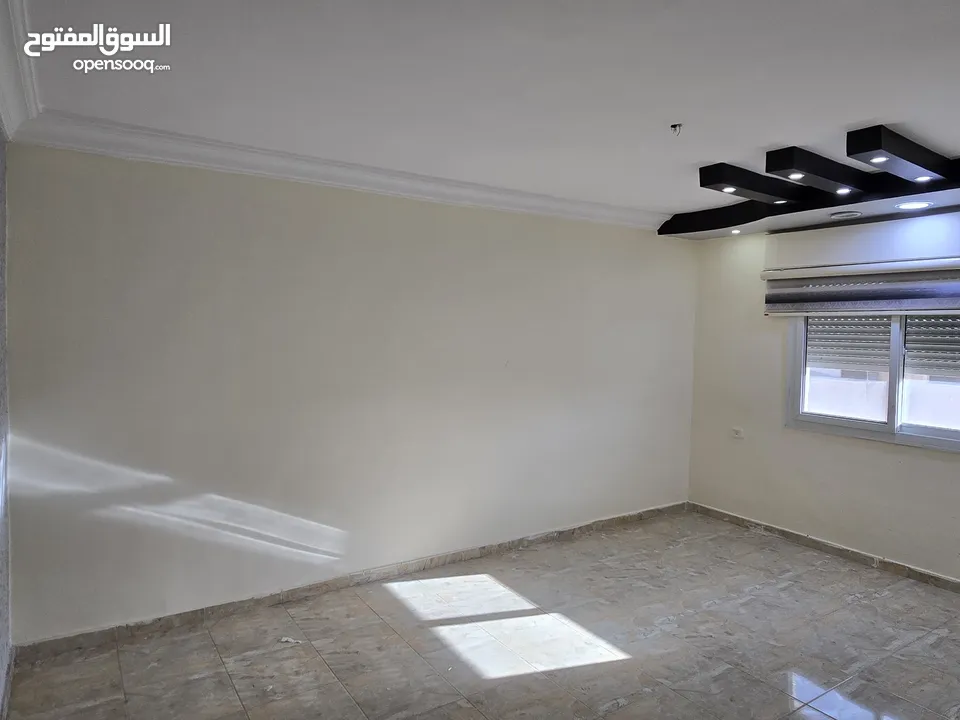 شقة لقطة بسعر مغري من المالك مباشرة دون تدخل وسطاء