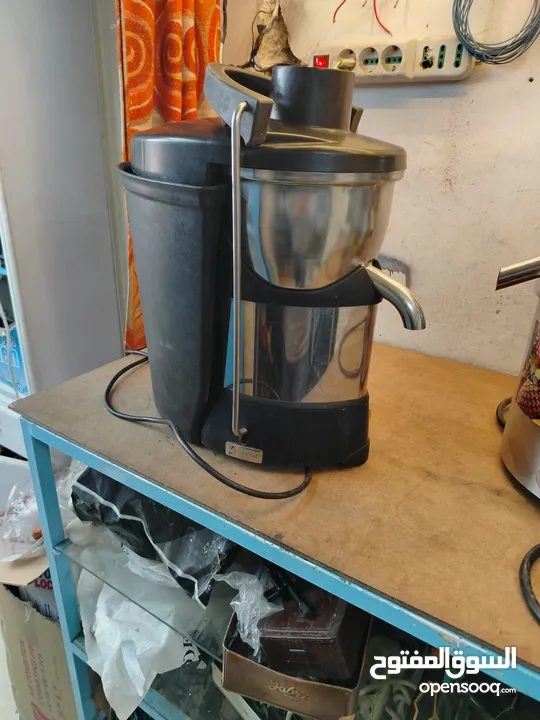 بيع و شراء و تصليح جميع عصارات جزر و  فواكه صناعي