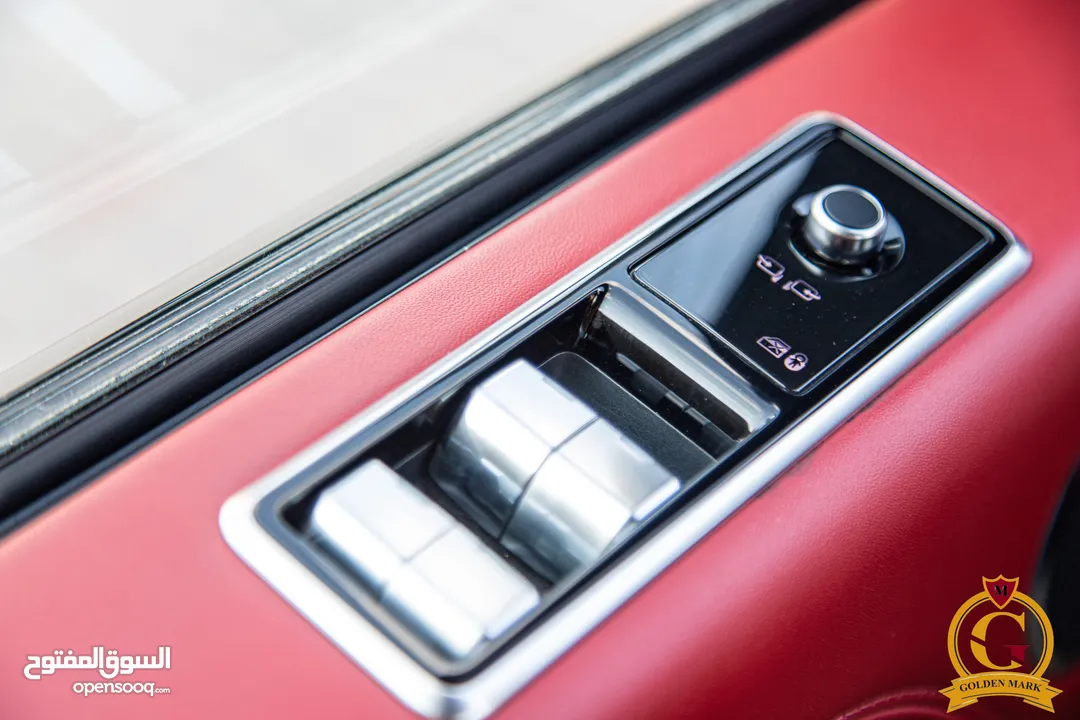 Range Rover Vogue 2019 Autobiography Plug in hybrid Black Edition