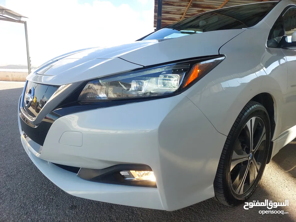 نيسان ليف 2021 SL PLUS بطارية كبيره
