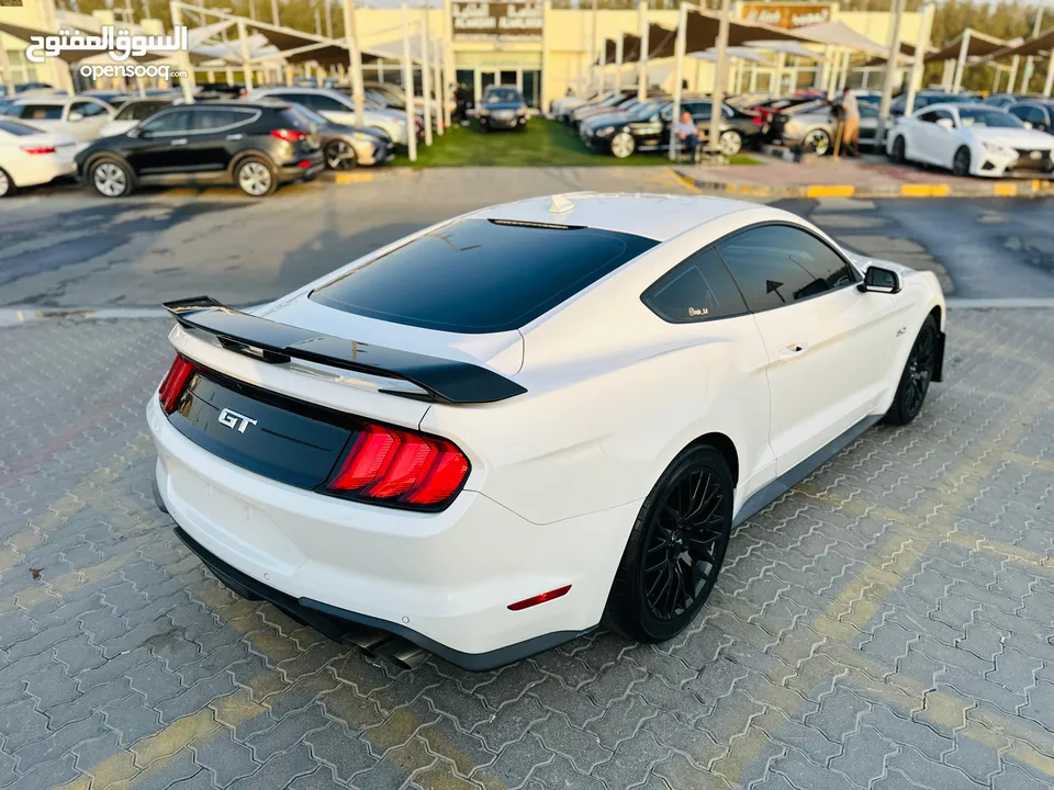 FORD MUSTANG GT PERFORMANCE 2020