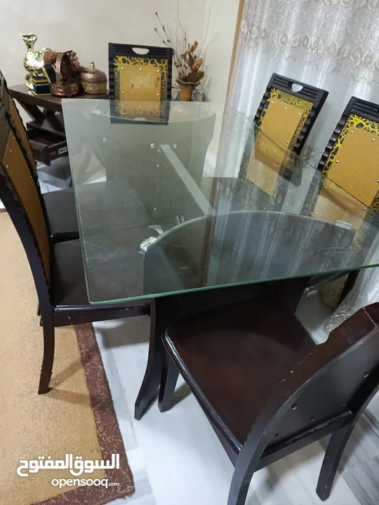 طاولة سفره