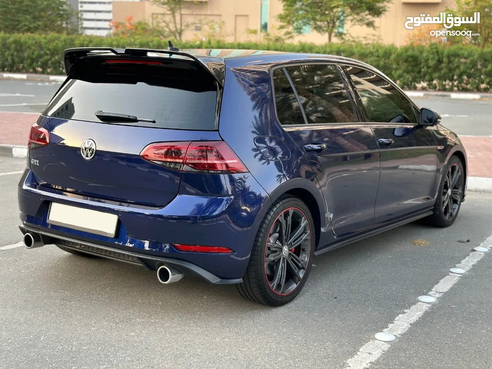 GOLF GTI 2018 FULLY LOADED