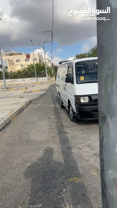 باص تويتا هايس فان وكاله