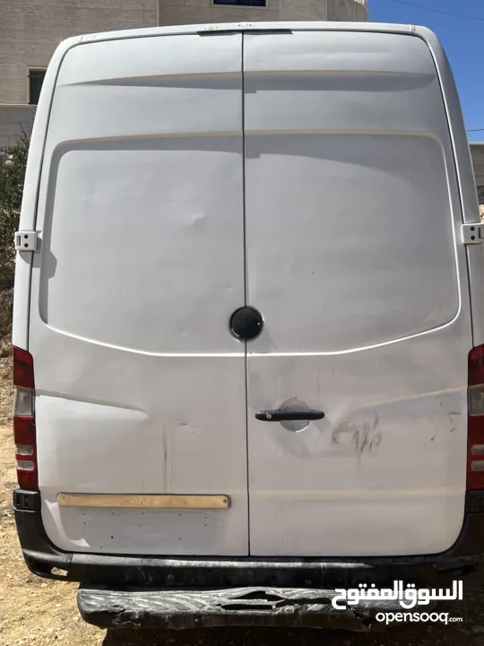 باص مرسيدس 515 موديل 2008