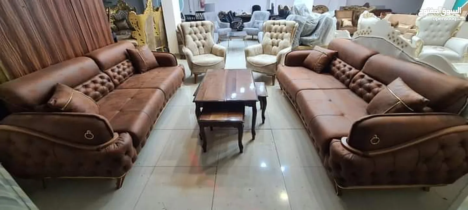 خليكي مميزه وغير عن الكل وقاهره الجيران  تعالي شوفي الاناقه او احنا بنيجي لا تغلب/ي حالك