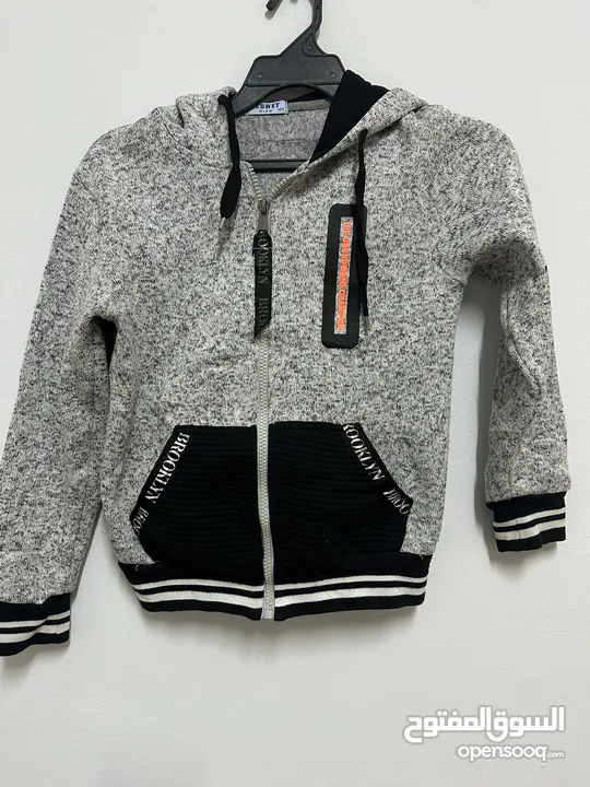 شروة ملابس 500 قطعة