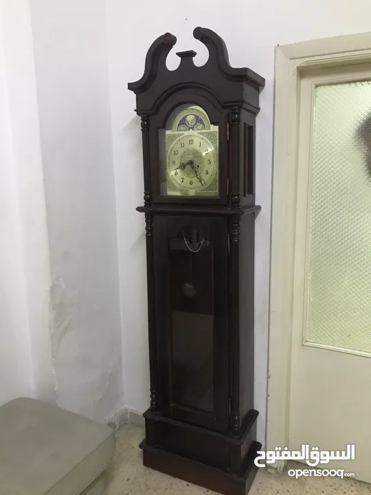 ساعة بندول ارتفاع 2 متر بحالة ممتازة