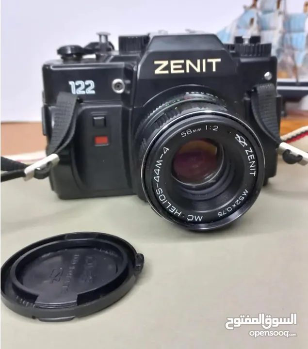كاميرا Zenit 122