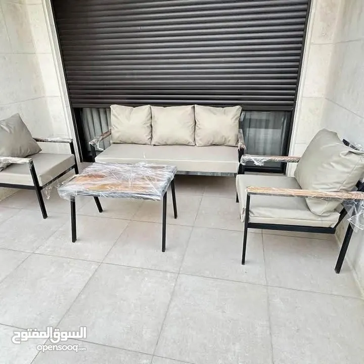 أثاث خارجي و حدائق