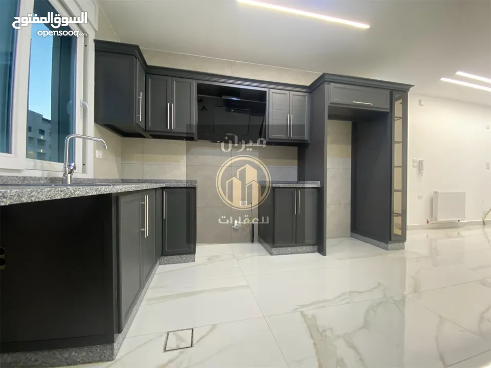 شقة فخمة لم تسكن للإيجار-طابق ثاني-100م-الجبيهة-حي المنصور