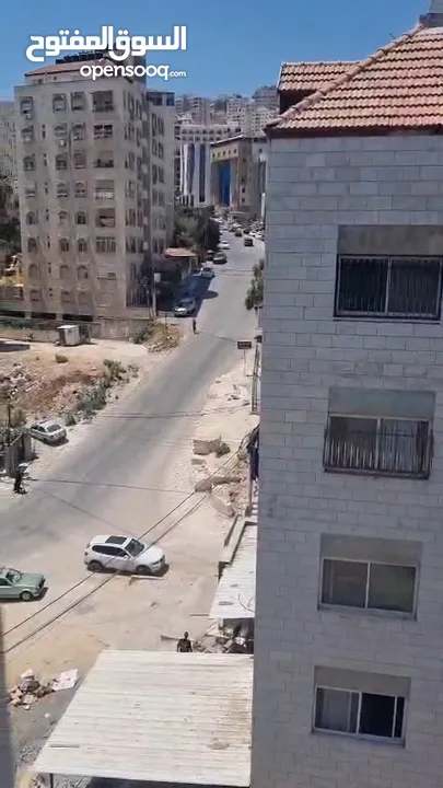 شقة للبيع بالقرب من الاكاديمية 2 غرفة نوم صالون حمام مطبخ بلكونة