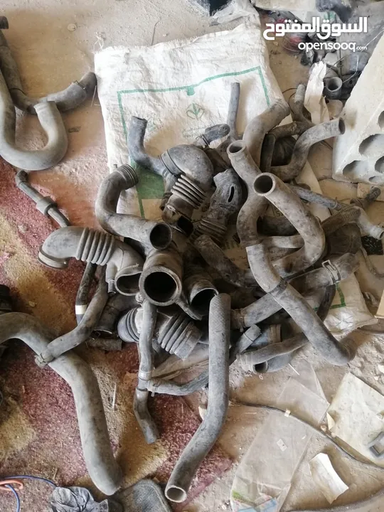قطع سيارات مشكله