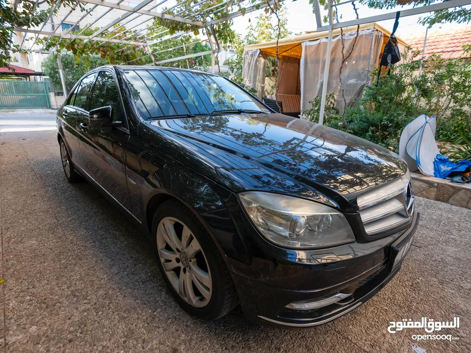 Mercedes Benz c180 2011 For sale