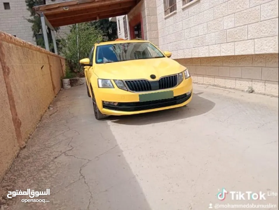 السيارة بحالة ممتازة بدون حوادث ولا غلطة الحمدلله احسن من البرايڤت تعال افحص وشوف وتفحص وين بدك