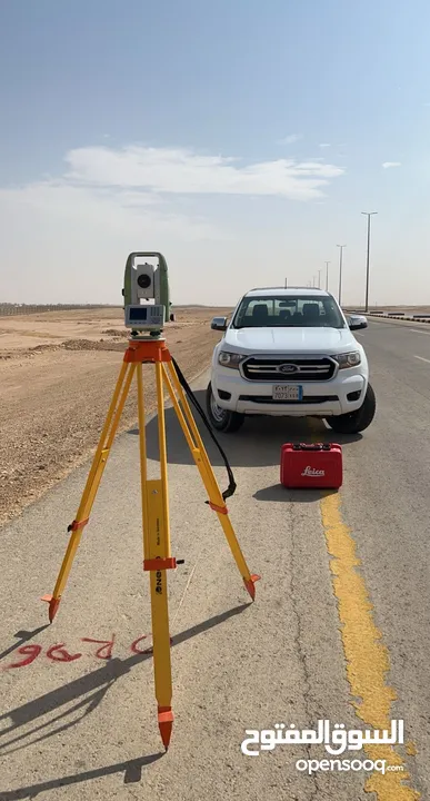 مقاول بناء وحفريات