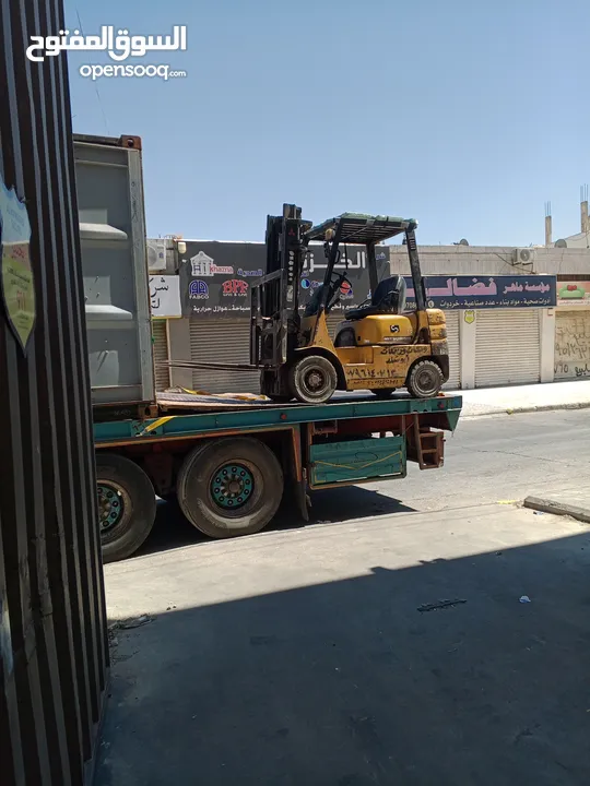 بيع وتأجير الرافعات الشوكيه