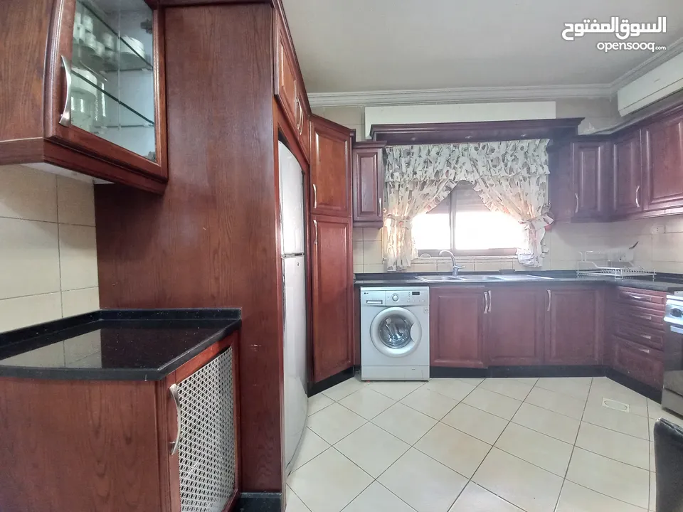 شقة مفروشة للإيجار في الشميساني  ( Property 36140 )-175064253