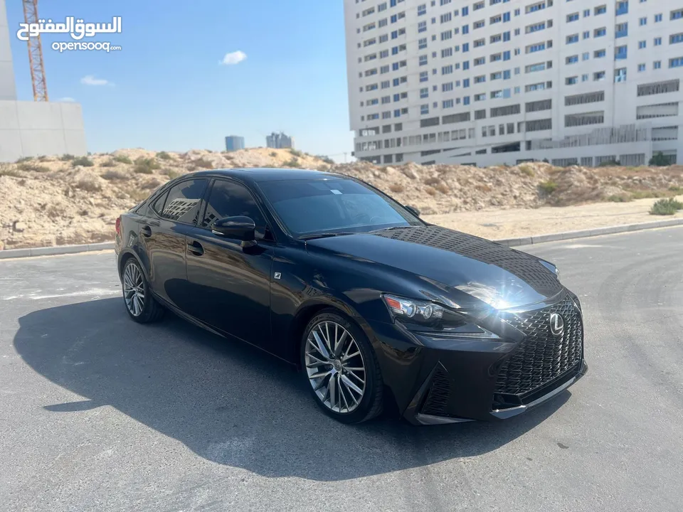 Lexus IS 250 Full Option 2015 facelifted to 2020 USA SPECS neat and clean no problems with the car