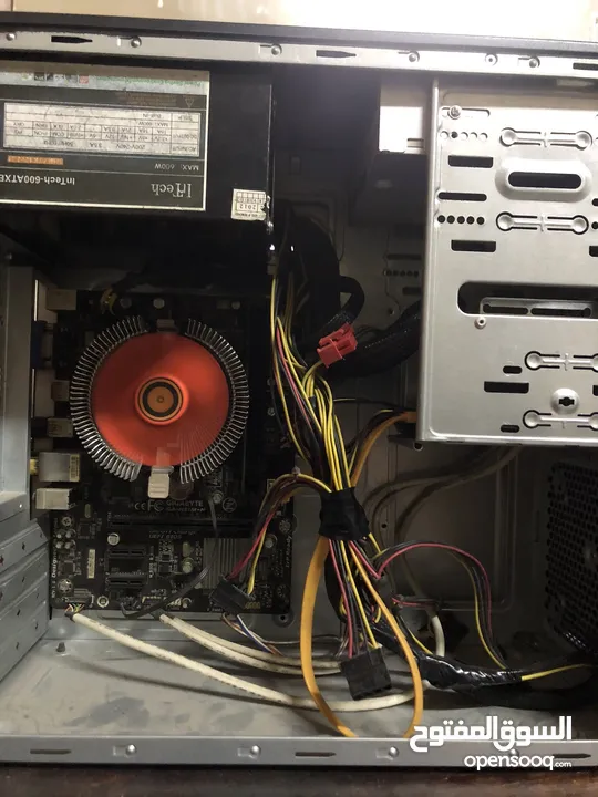 Pc i3gen-4 للبيع بسعر حرق
