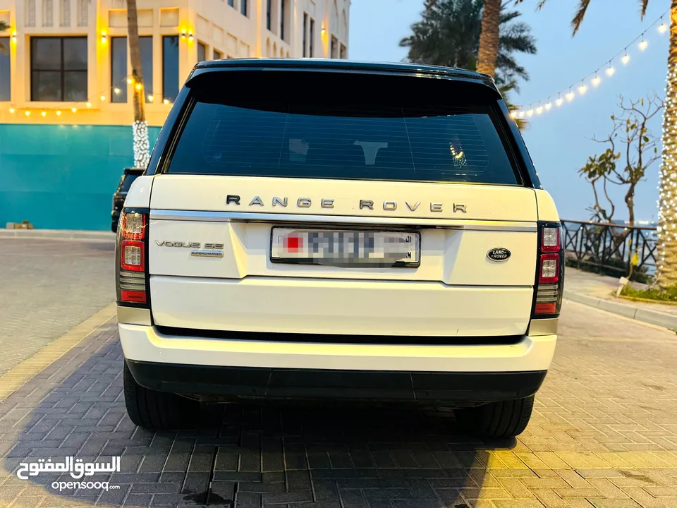 RANGE ROVER VOGUE SE 2015 SUPERCHARGED V8 5.0L 7 SEATER LUXARY SUV IN EXCELLENT CONDITION FOR SALE